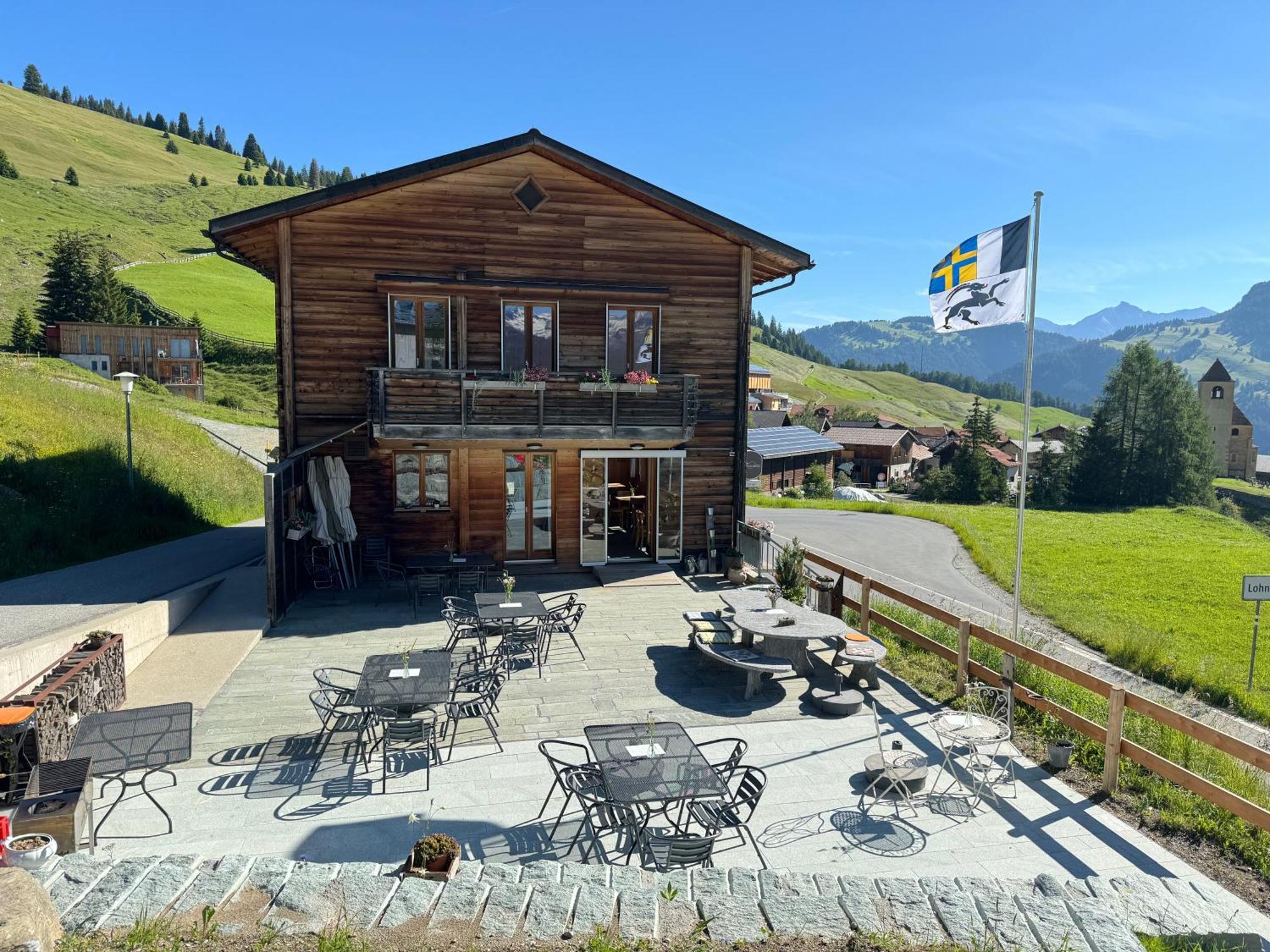 Ustreia Orta Bed & Breakfast Lohn Exterior foto